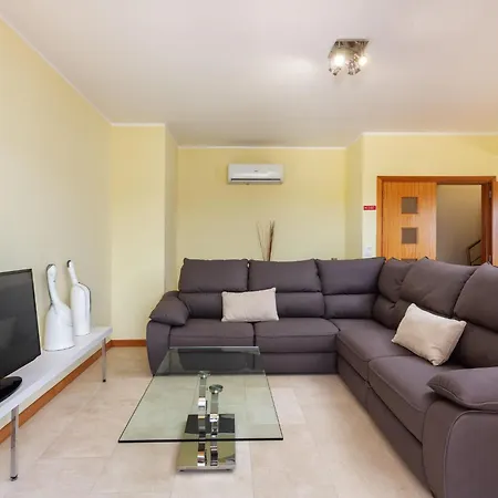 公寓 Triplex Vip By Interhome *