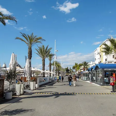 Triplex Vip By Interhome *