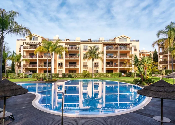 Triplex Vip By Interhome Apartament Vilamoura